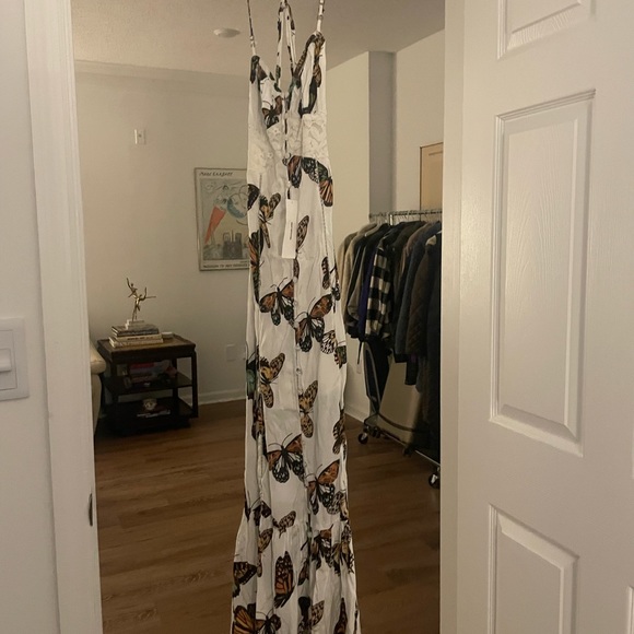 🆕NWT URBAN OUTFITTERS 🦋🦋👗 - Picture 10 of 10